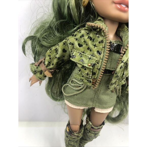 Olivia Woods Rainbow High Doll , Green Camo Outfit Loose - Picture 7 of 16